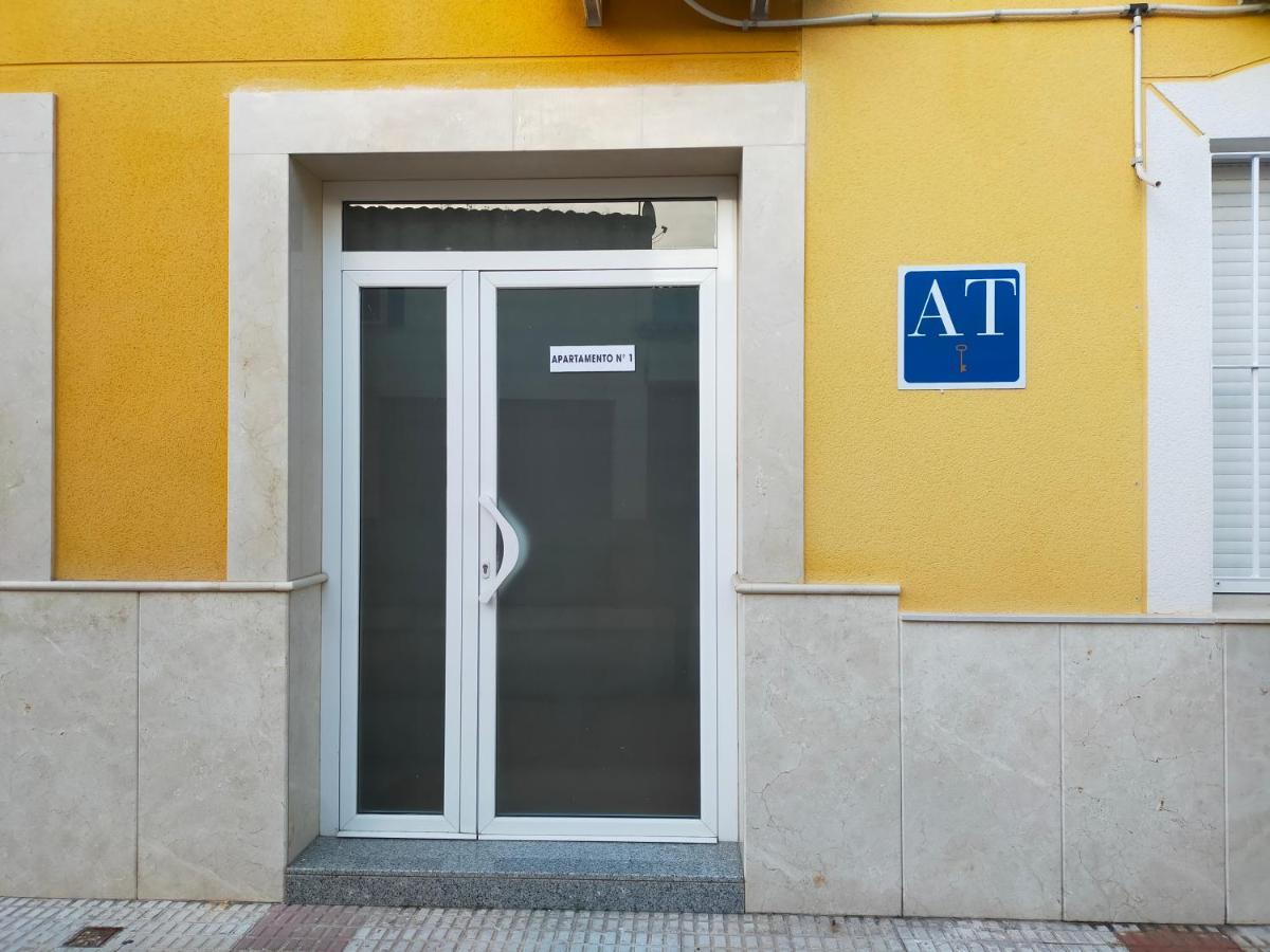 Apartamentos La Union Arroyo de la Luz المظهر الخارجي الصورة