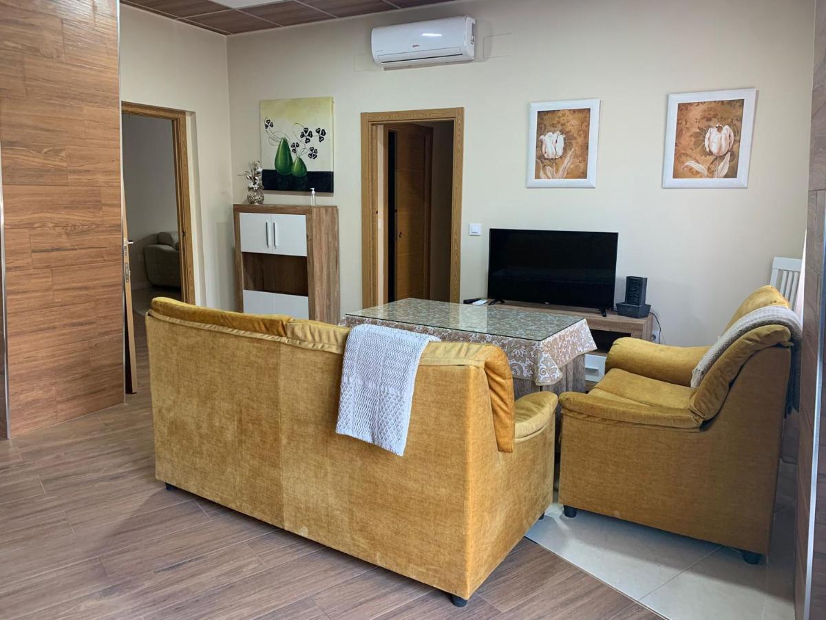 Apartamentos La Union Arroyo de la Luz المظهر الخارجي الصورة
